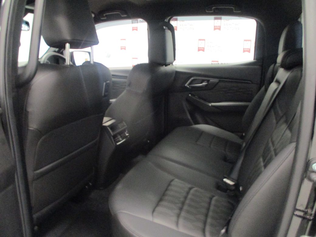2025 Isuzu D-MAX
