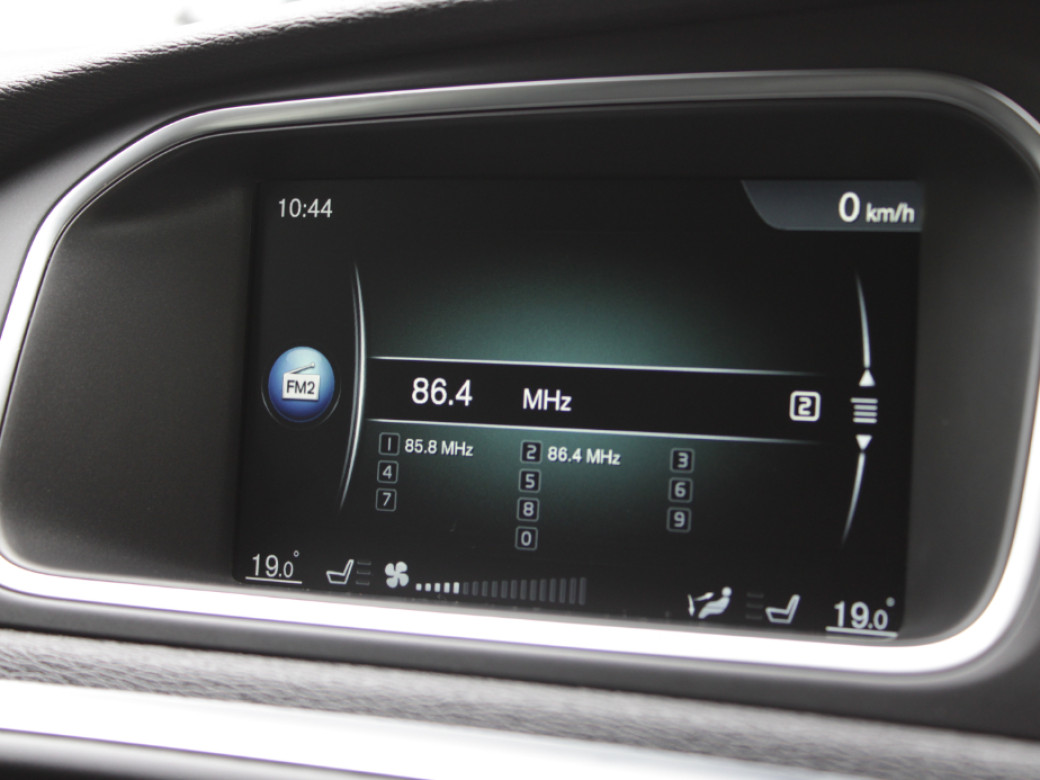 2016 Volvo V40