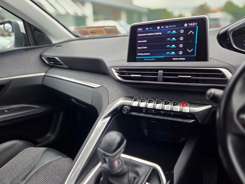 2018 Peugeot 5008