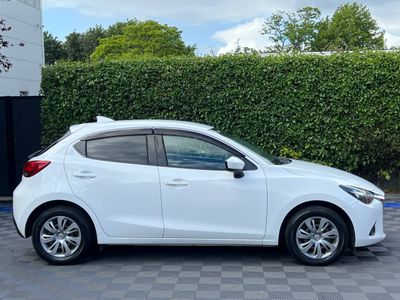 2018 Mazda Demio