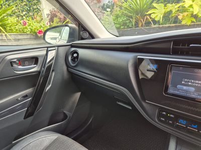 2017 Toyota Auris