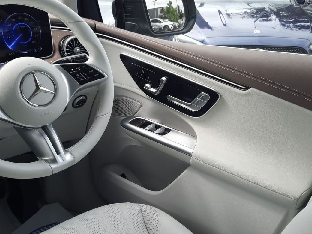 2025 Mercedes-Benz EQE