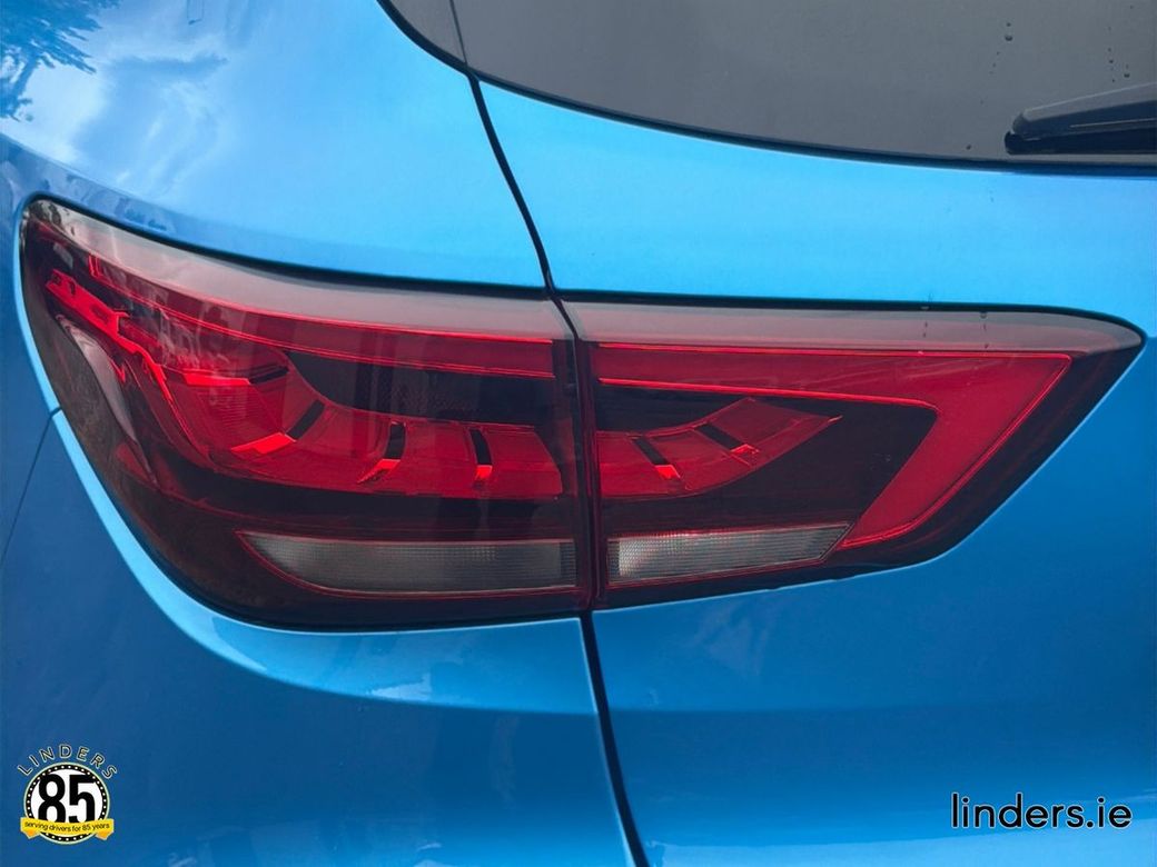2023 MG ZS