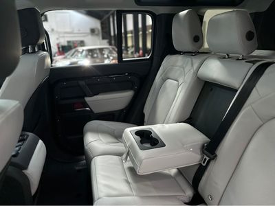 2026 Land Rover Defender