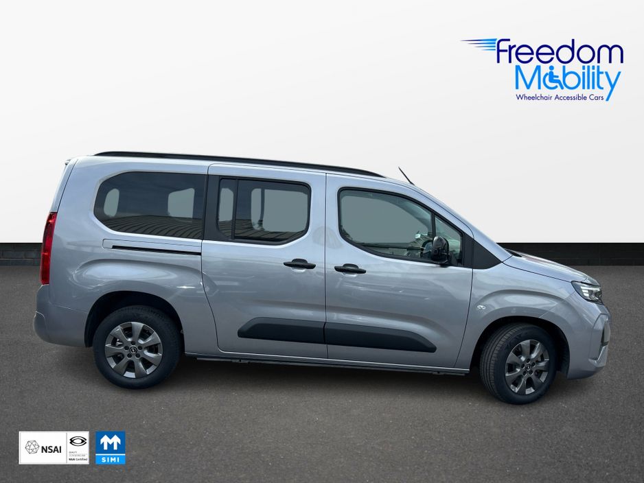 2025 Opel Combo Life