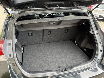 2016 Toyota Auris