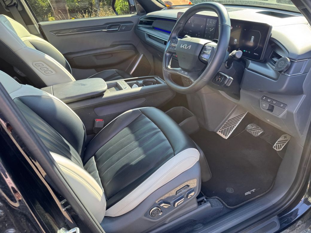 2023 Kia EV9