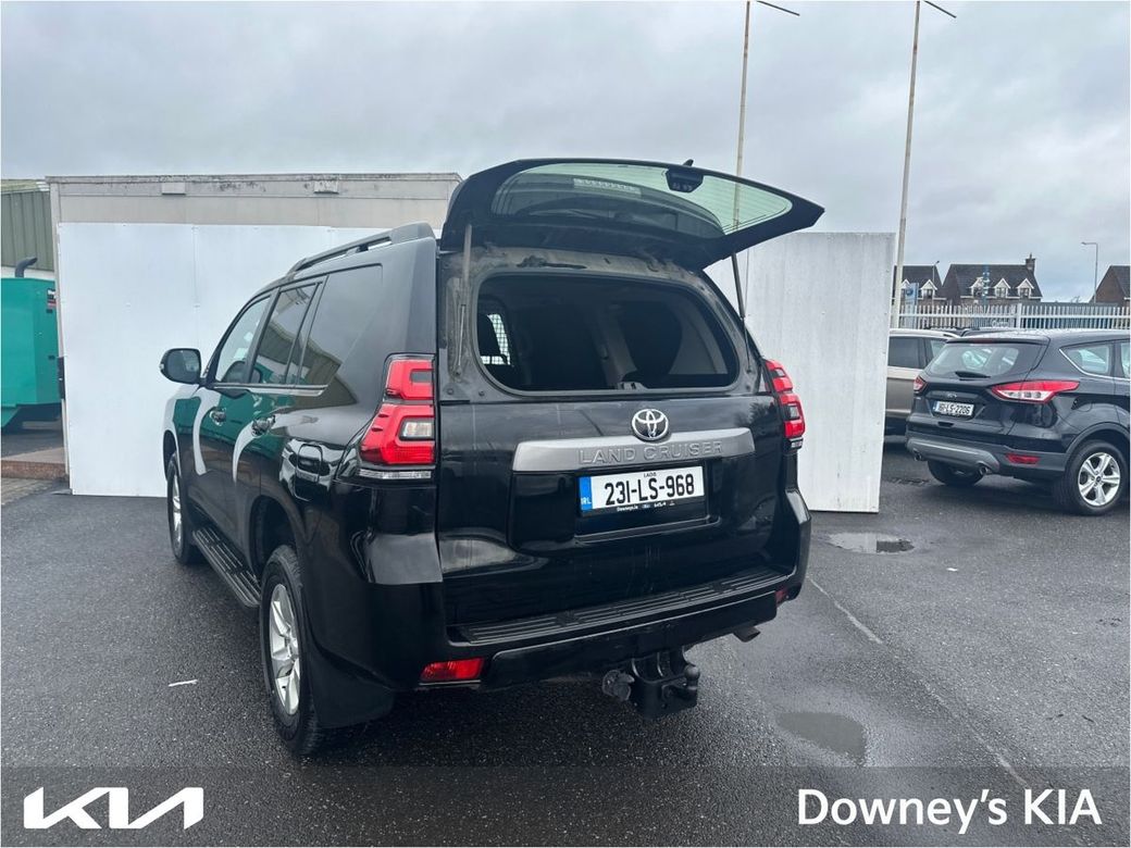 2023 Toyota Landcruiser