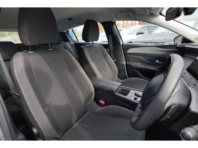 2023 Peugeot 308