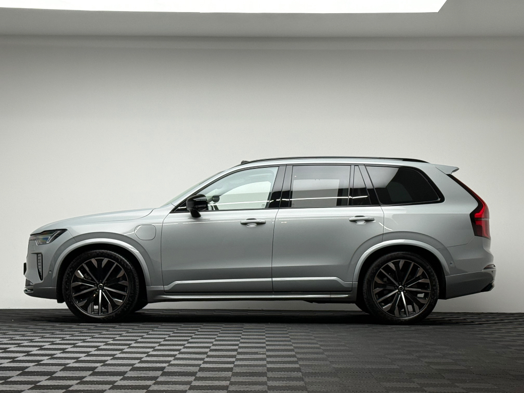 2025 Volvo XC90