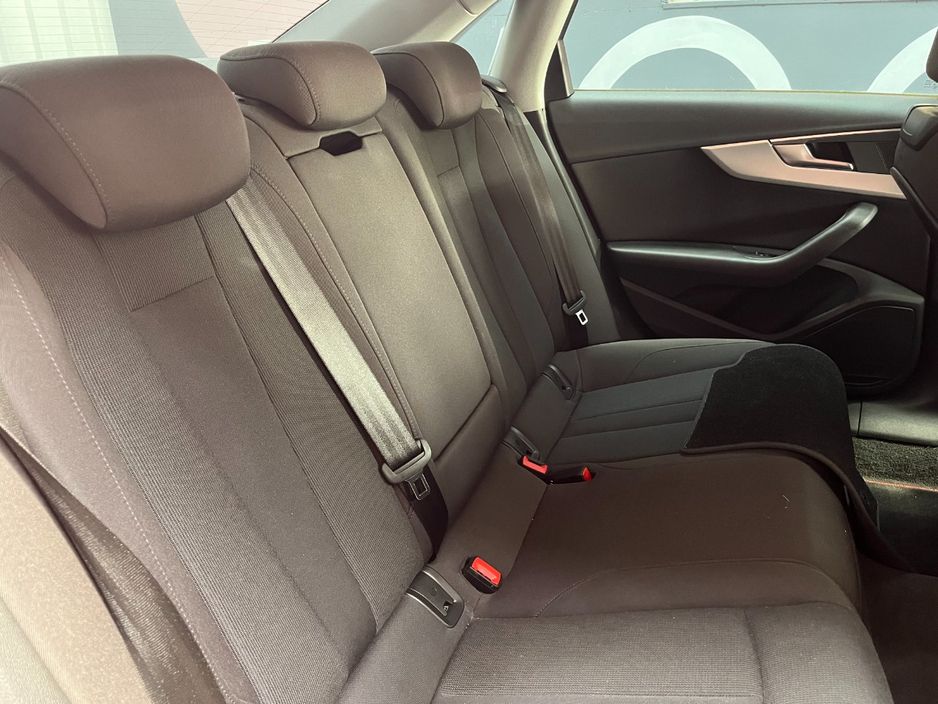 2017 Audi A4