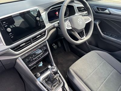 2025 Volkswagen T-Roc