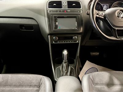 2017 Volkswagen Polo