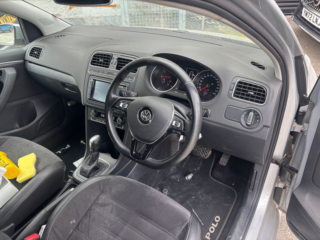 2016 Volkswagen Polo