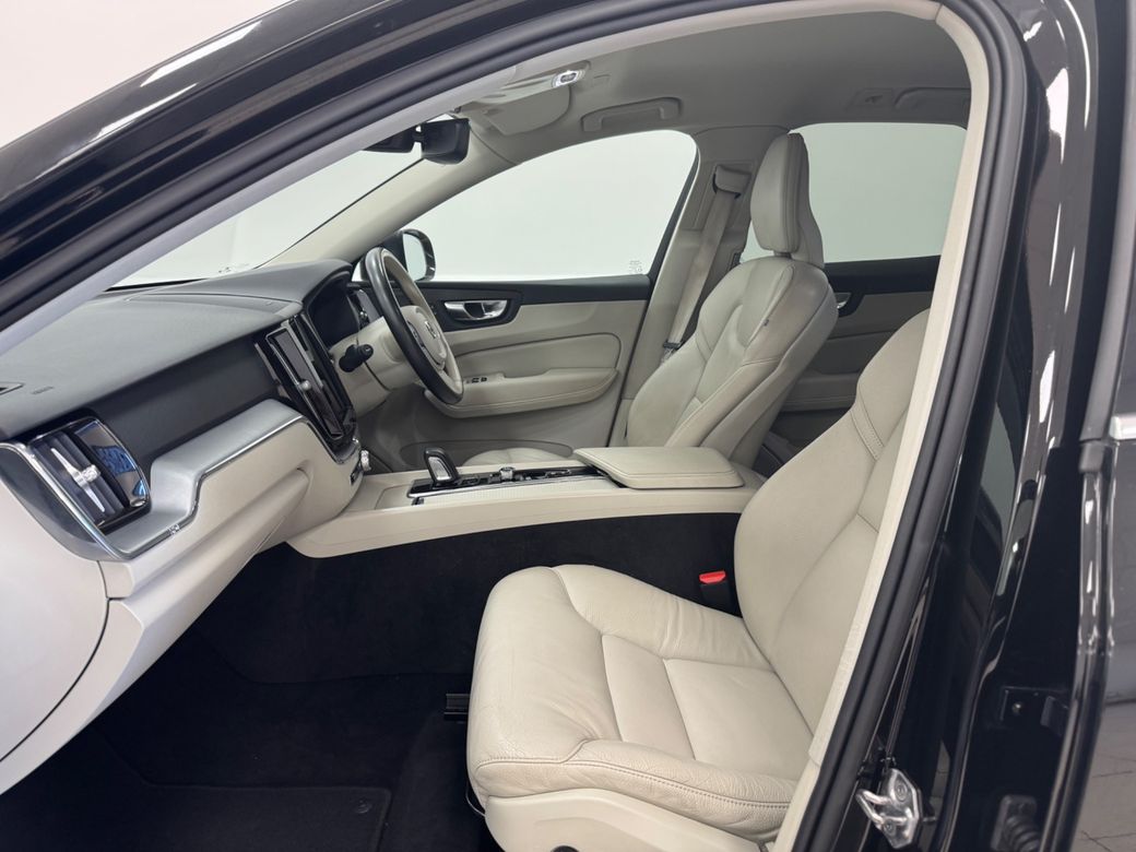 2021 Volvo XC60