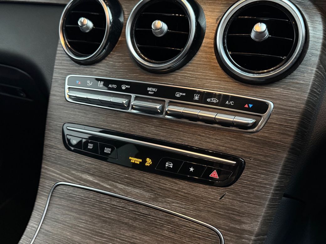 2023 Mercedes-Benz GLC Class