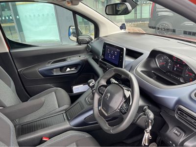 2022 Peugeot Rifter
