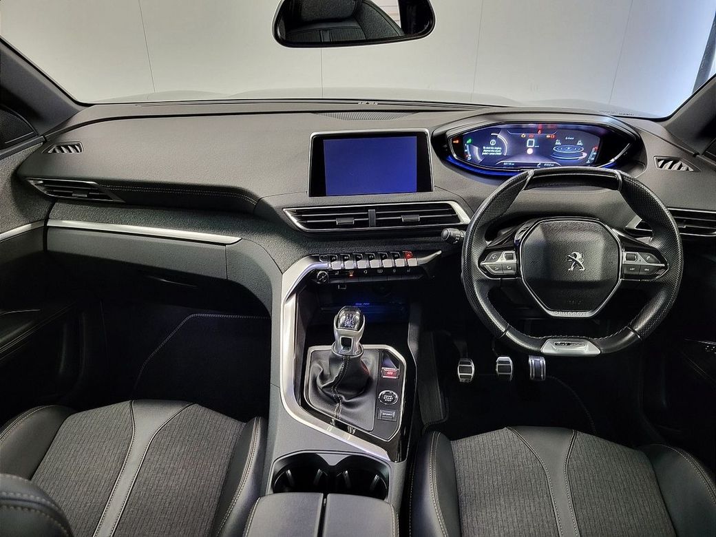 2020 Peugeot 5008