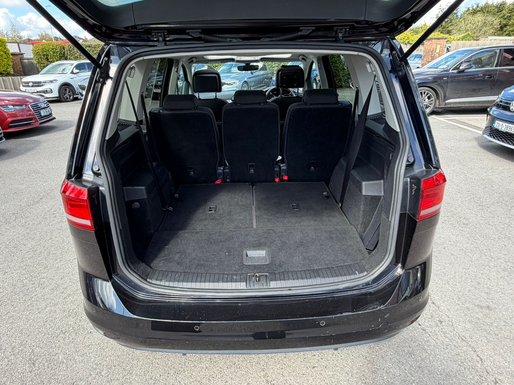 2016 Volkswagen Touran