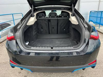 2022 BMW i4