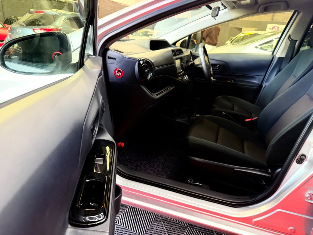 2017 Toyota Aqua