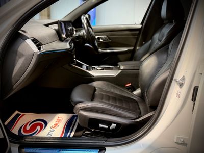 2023 BMW 320
