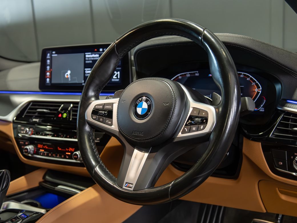 2022 BMW 5 Series