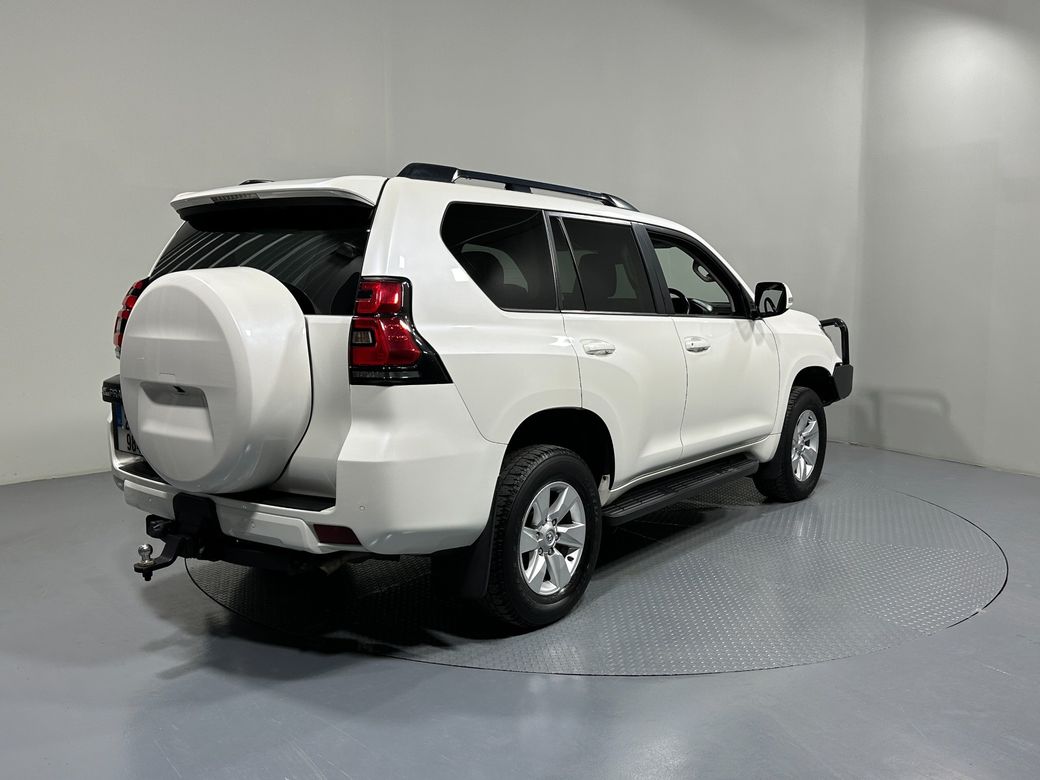 2020 Toyota Landcruiser