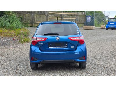 2017 Toyota Vitz