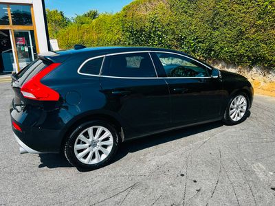 2015 Volvo V40