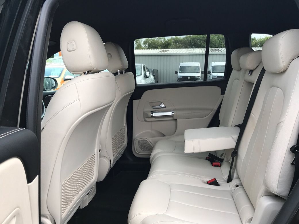 2022 Mercedes-Benz GLB Class