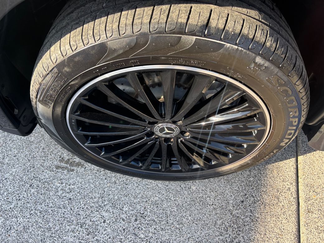 2024 Mercedes-Benz GLC Class