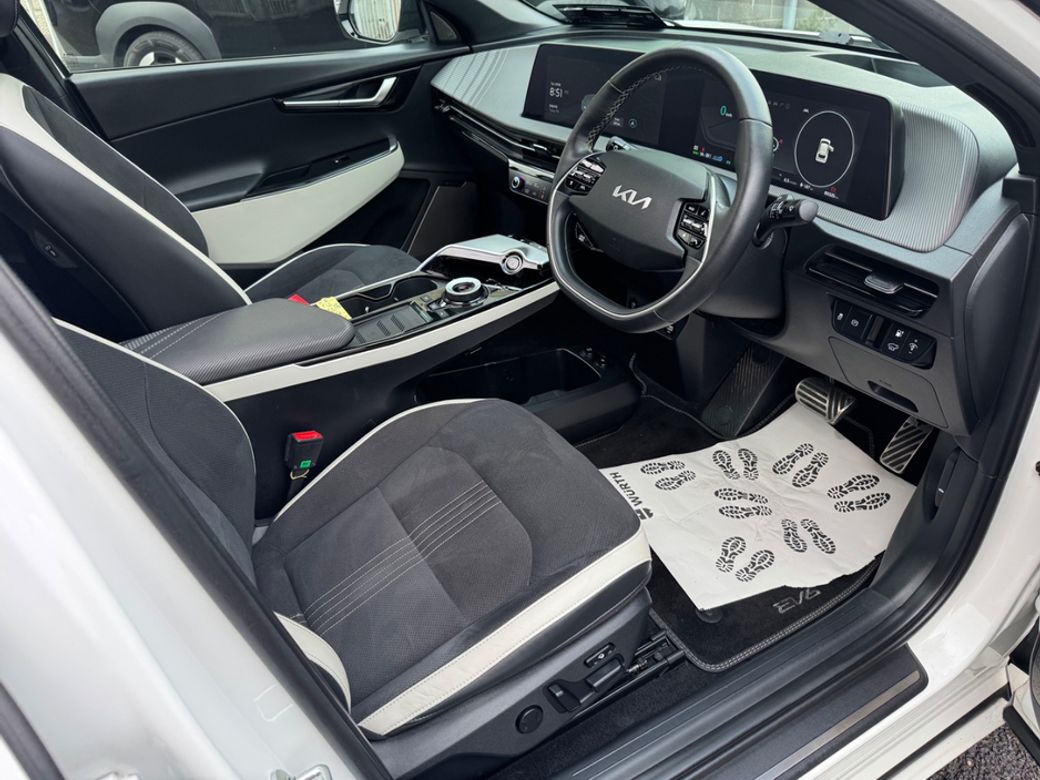 2023 Kia EV6