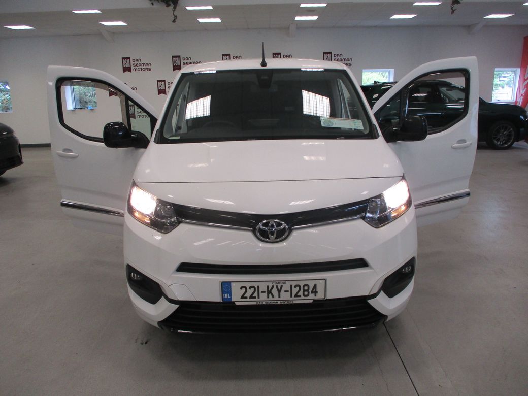 2022 Toyota Proace