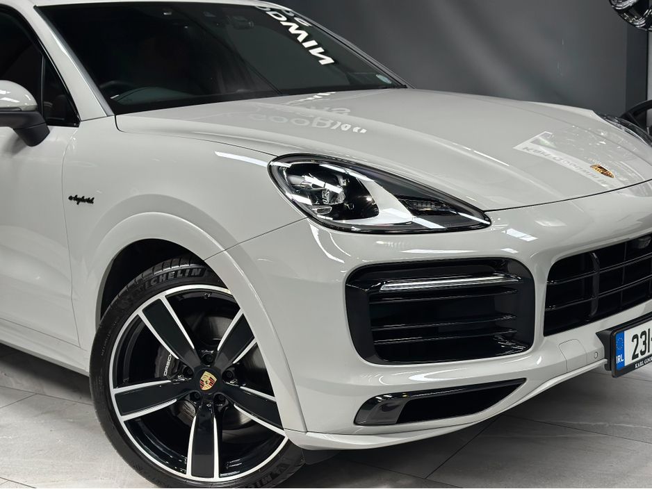 2023 Porsche Cayenne