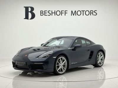2022 Porsche Cayman