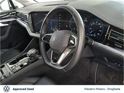 2024 Volkswagen Touareg