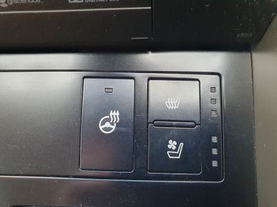 2014 Lexus IS 300h