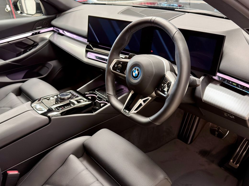 2025 BMW 5 Series