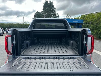 2025 Volkswagen Amarok