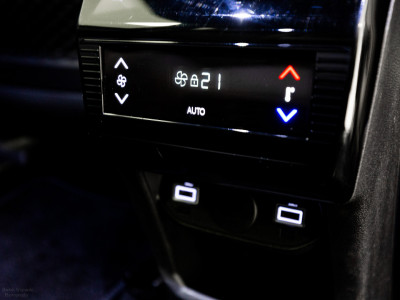 2025 Peugeot 5008