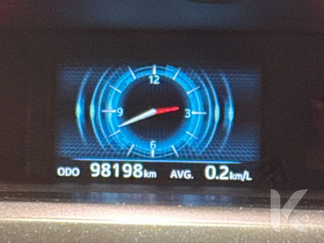 2020 Toyota Prius Alpha