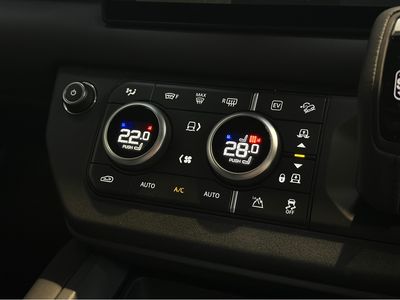 2025 Land Rover Defender