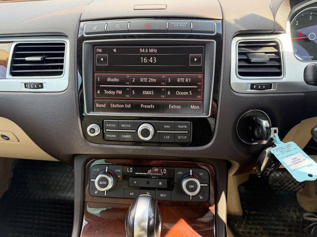 2016 Volkswagen Touareg