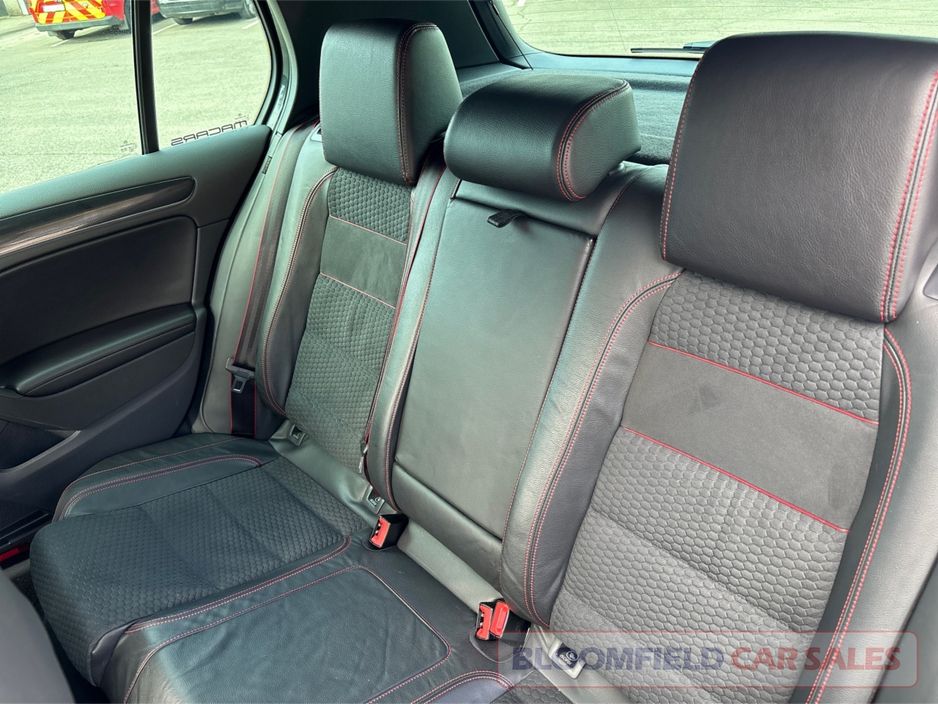 2011 Volkswagen Golf