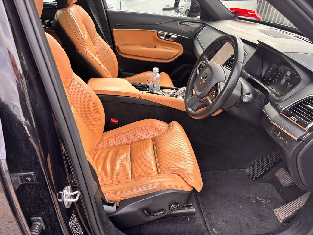 2022 Volvo XC90