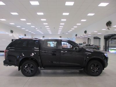 2025 Isuzu D-MAX