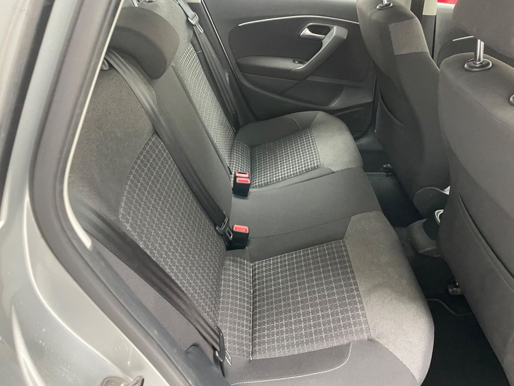 2015 Volkswagen Polo