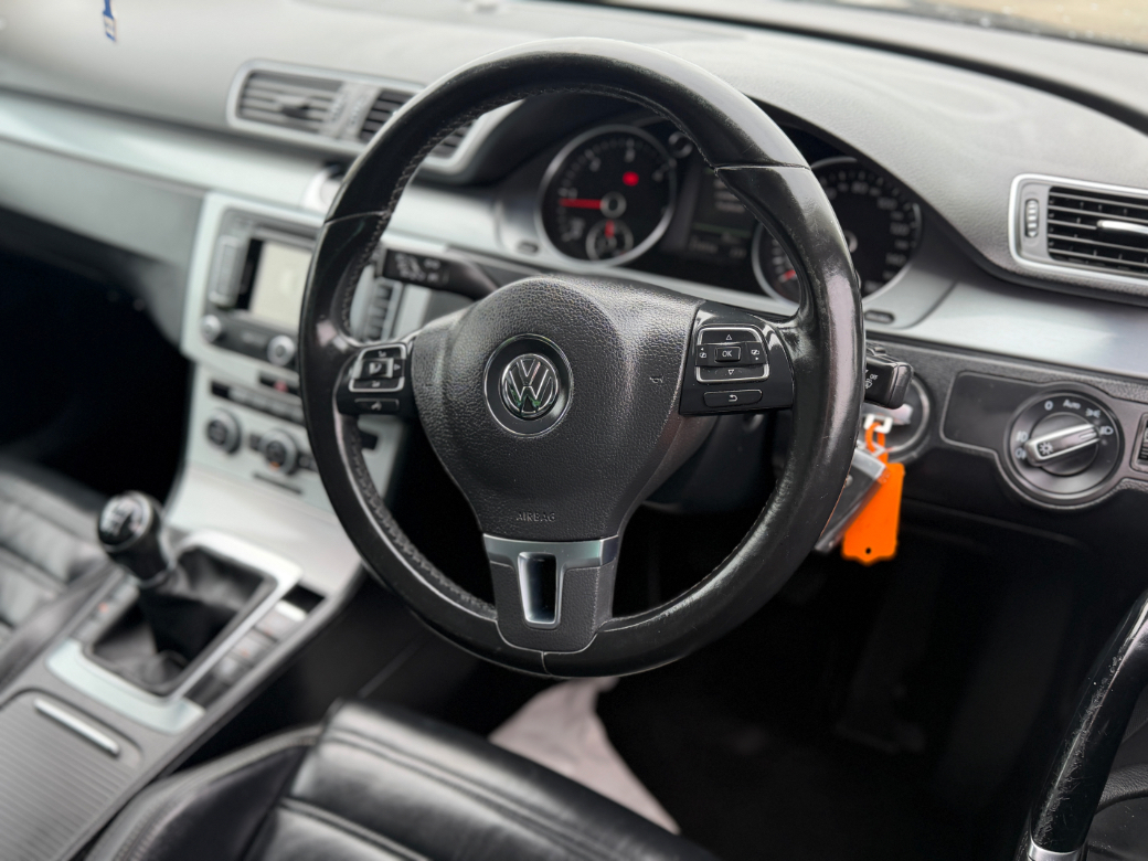 2014 Volkswagen Passat