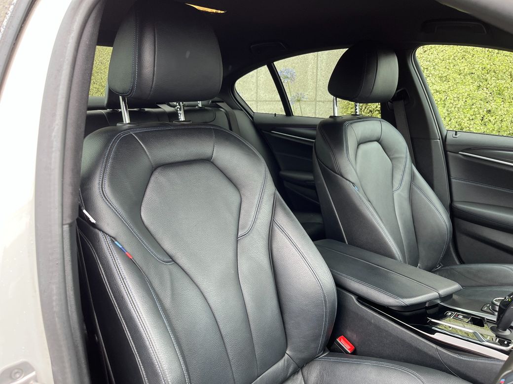 2022 BMW 5 Series